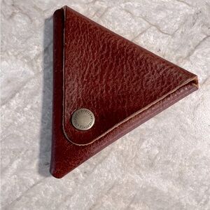 Portland Leather Triangle Coin Pouch